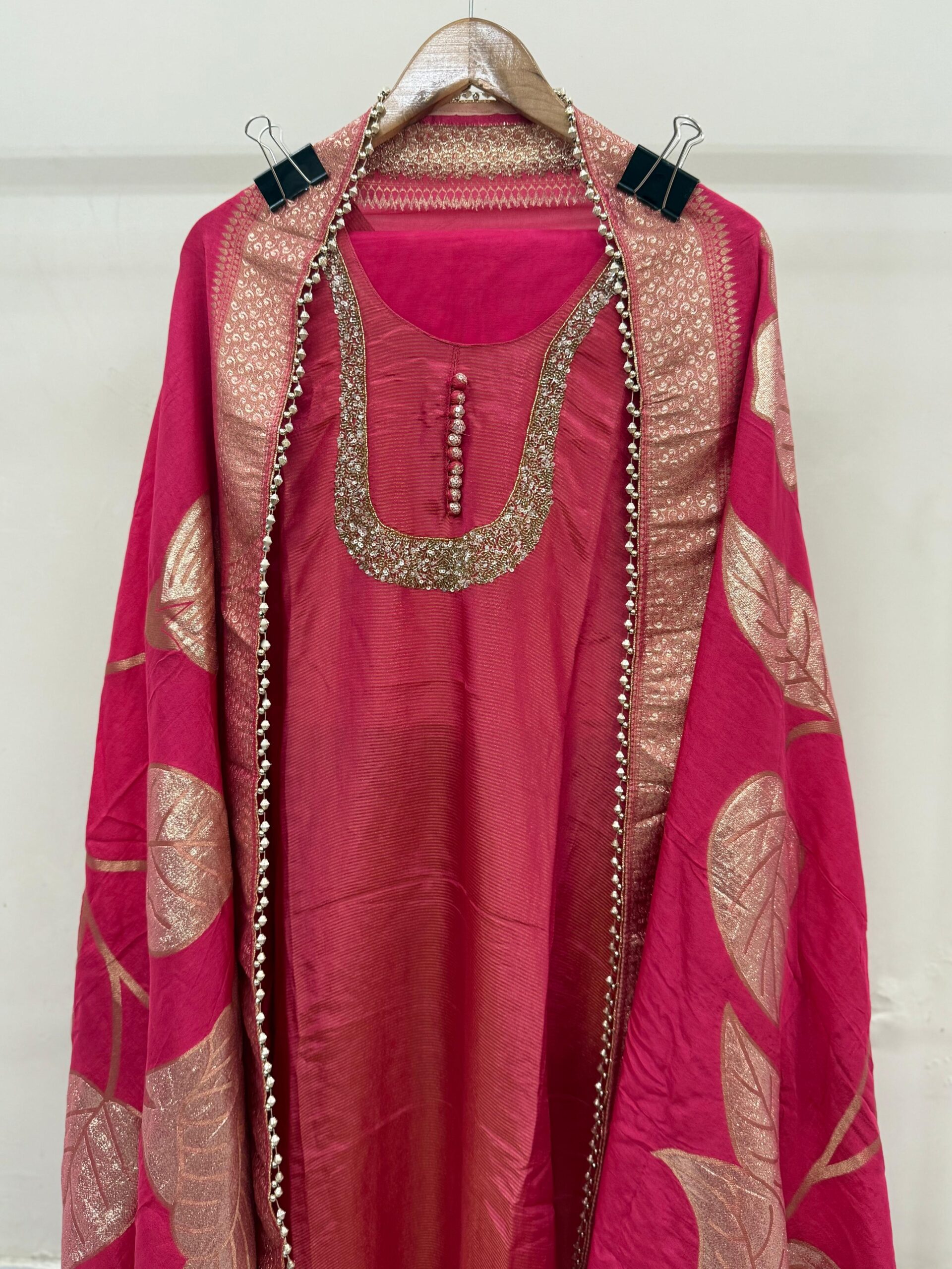 Pink Tissue Kurta With Gold Lurex Work - Image 1